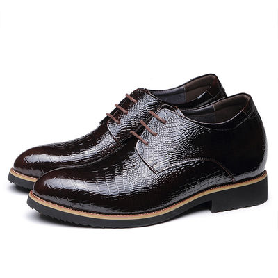 Chạy xe thang máy 6cm giày chân chân chân da đen giày giày quần áo
