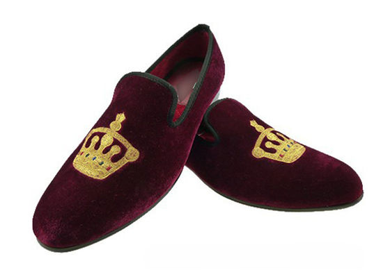 Motif Mens Summer Loafers, Slip On Crown Embroidery Mens Velvet Slippers (Mỹ)