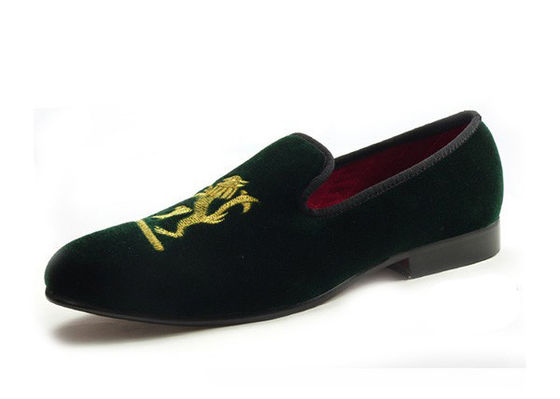 Sư tử thêu đàn ông Velvet Loafers làm bằng tay đàn ông Black Velvet Giày dép cho đám cưới