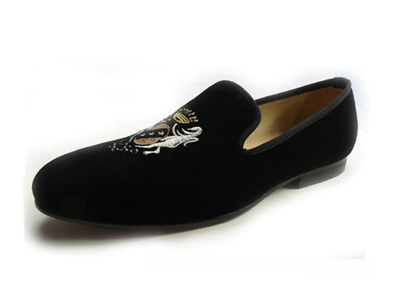 Slip On Phong thêu Velvet Loafers làm bằng tay Giày cao gót thấp