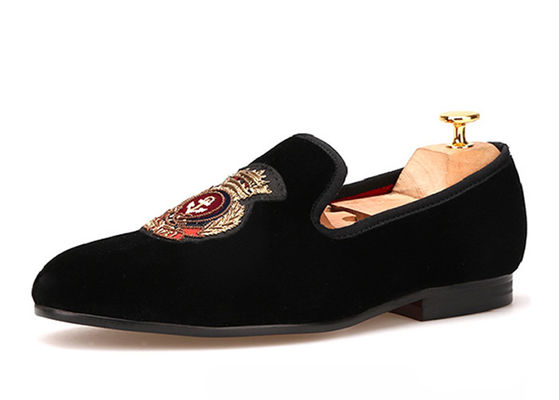 Logo thêu vải nhung Loafers phong cách hoàng gia cao cấp vải nhung dép cho nam giới