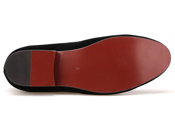 Giày dép nam Đàn ông Velvet Loafers Phong thêu OEM Giày đơn giản phẳng cho bữa tiệc