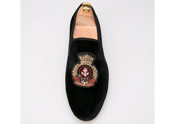 Logo thêu vải nhung Loafers phong cách hoàng gia cao cấp vải nhung dép cho nam giới