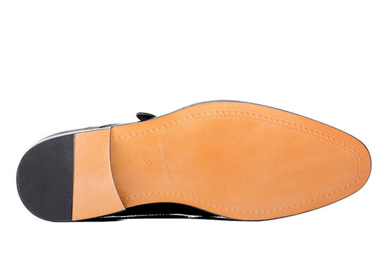 Giày quần áo nam giới người lớn Đen Da thật Giày phong cách Brogue