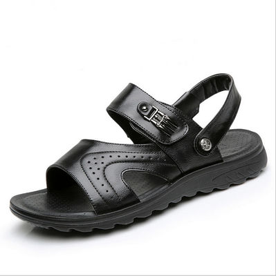 Gỗ làm bằng tay đàn ông Sandals bãi biển màu đen với da trên