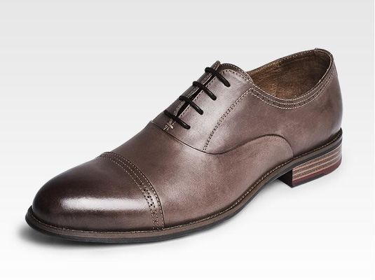 Bàn chân tròn thời trang đàn ông giày, dây chuyền lên OEM màu nâu đậm Oxford giày