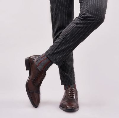 Đàn ông đeo dây đeo cao gót giày dép mùa thu Đàn ông màu nâu Brogue giày cho đám cưới