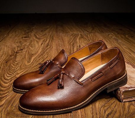Dây lên Flat Heel Đàn ông Trượt trên giày thể thao cao trên / thấp cắt giày thể thao da mềm