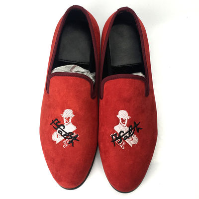 Red Mens Velvet Loafers Skull Style Custom Mens Flat Casual Shoes Sample Có sẵn