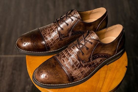 Giày da cá sấu Patina cho nam giới, Brogue Wingtips Giày da nam giới kỳ lạ