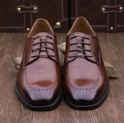 Brown Brogues Summer Men Leather Dress Giày với ngón chân vuông, thiết kế hiện đại