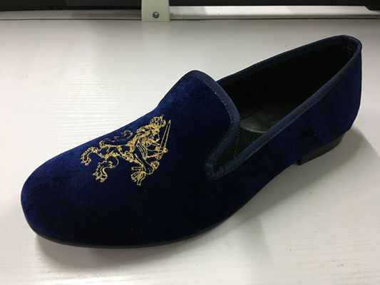 Chất liệu bền Mens Velvet Loafers Round Toe Mens Blue Suede Slip On Shoes