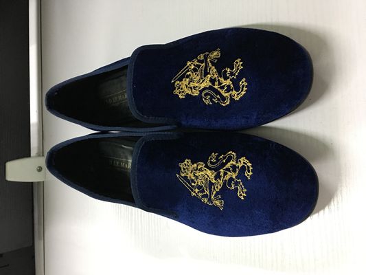 Chất liệu bền Mens Velvet Loafers Round Toe Mens Blue Suede Slip On Shoes