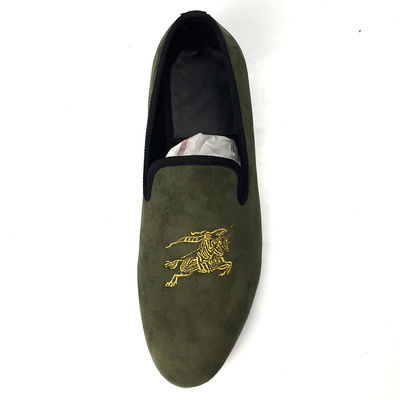 Quân đội màu xanh lá cây Đàn ông Velvet Loafers Đàn ông Hít vào Giày mùa hè