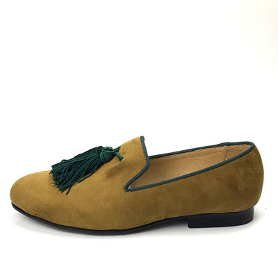 Màu vàng Mens Velvet Loafers Giày tùy chỉnh Pointed Toe Loafers da