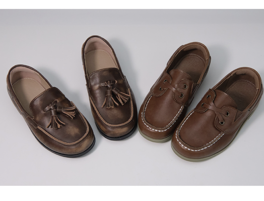 Kids Shoes Classic Leather Casual Boat Shoes and Tassel Loafers Moc Toe and Tassel Loafer Styles with Rubber Sole